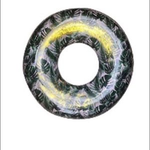 Circular sparkle pool float!